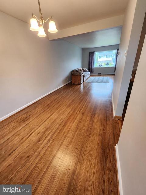 2145 Laurel Dr, Cinnaminson, NJ 08077 photo 9