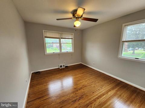 2145 Laurel Dr, Cinnaminson, NJ 08077 photo 38