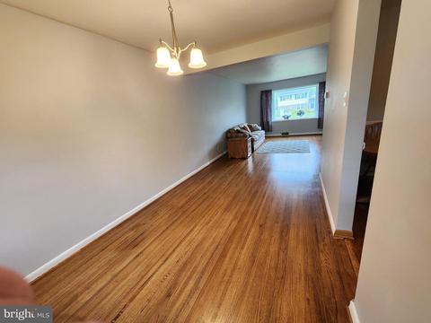 2145 Laurel Dr, Cinnaminson, NJ 08077 photo 8