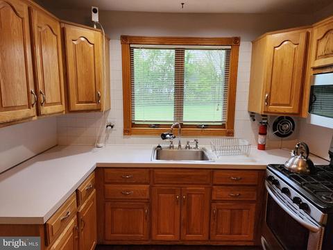 2145 Laurel Dr, Cinnaminson, NJ 08077 photo 12