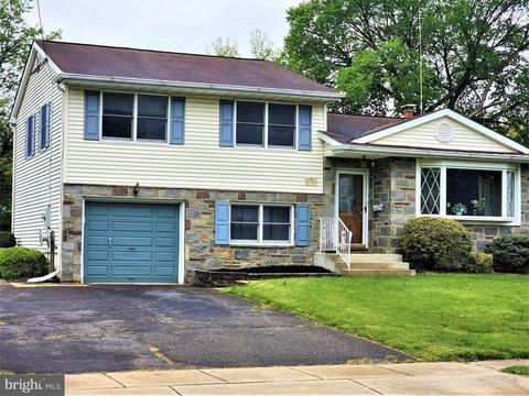 2145 Laurel Dr, Cinnaminson, NJ 08077