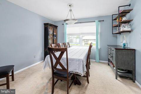 22 Tinsmith Ln, Marlton, NJ 08053 photo 4