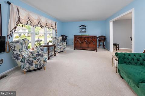 22 Tinsmith Ln, Marlton, NJ 08053 photo 3