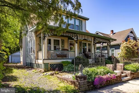 62 E Union St, Bordentown, NJ 08505