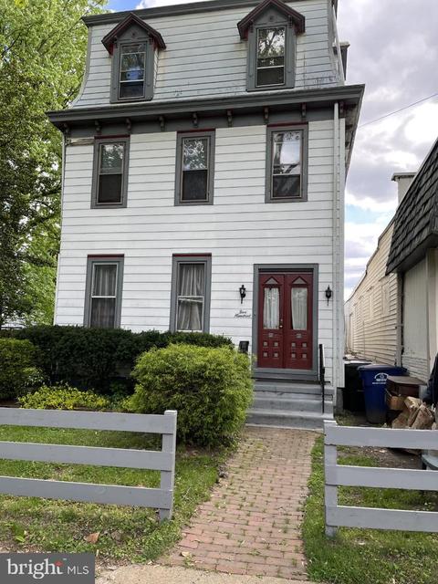 500 Main St, Riverton, NJ 08077