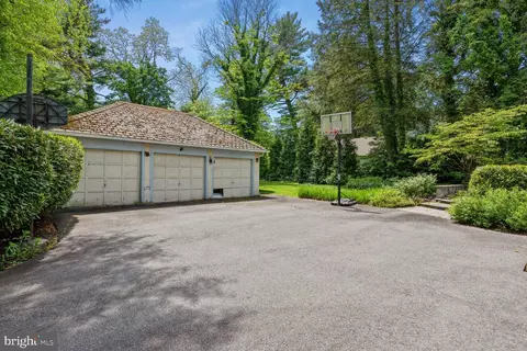30 E Oak Ave, Moorestown, NJ 08057 photo 24