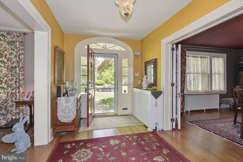 30 E Oak Ave, Moorestown, NJ 08057 photo 2
