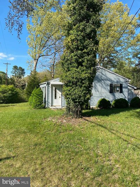 2300 E Lakeshore Dr, Browns Mills, NJ 08015