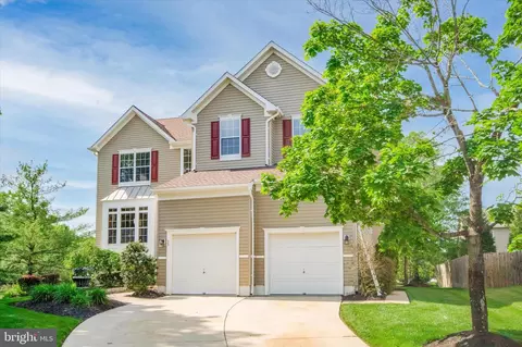 33 Chateau Cir, Marlton, NJ 08053