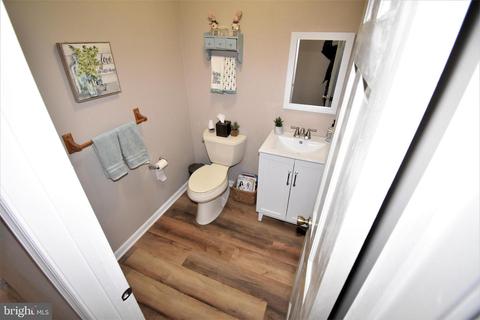 11 John St, Delanco, NJ 08075 photo 16
