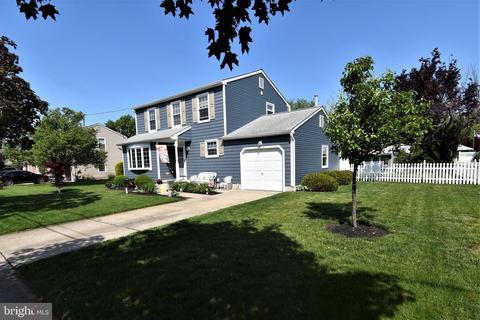 11 John St, Delanco, NJ 08075 photo 3