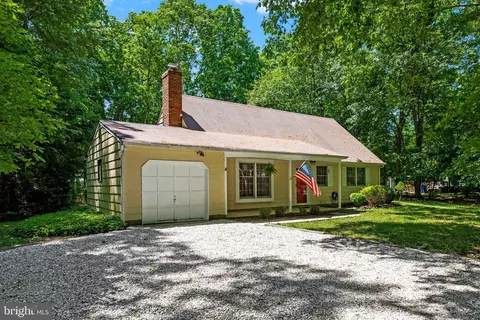 38 Wheatsheaf Rd, Shamong, NJ 08088