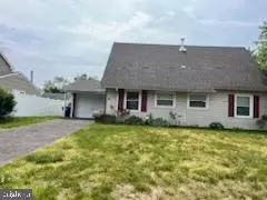 46 Bloomfield Ln, Willingboro, NJ 08046