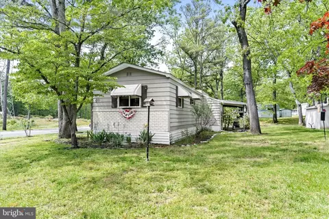 73 Holly Ct, Tabernacle, NJ 08088 photo 3