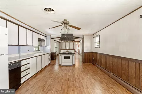 73 Holly Ct, Tabernacle, NJ 08088 photo 13