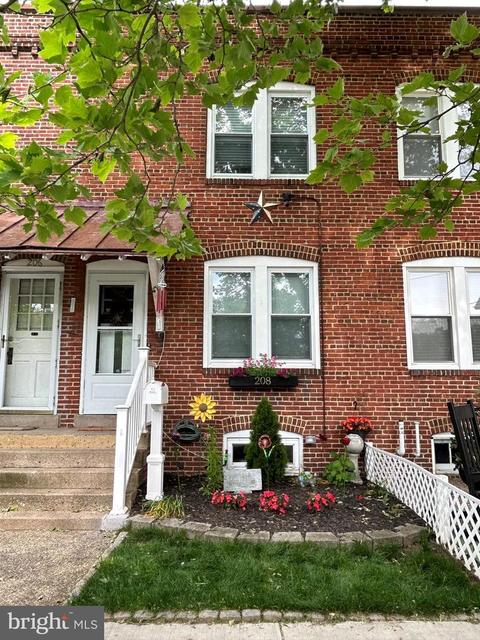 208 6th Ave, Roebling, NJ 08554