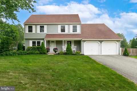 122 Hickory Ln, Medford, NJ 08055