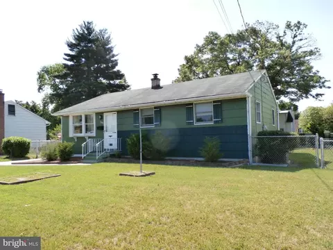 306 W Henry St, Palmyra, NJ 08065