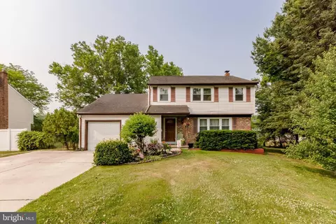 2421 Church Rd, Cinnaminson, NJ 08077
