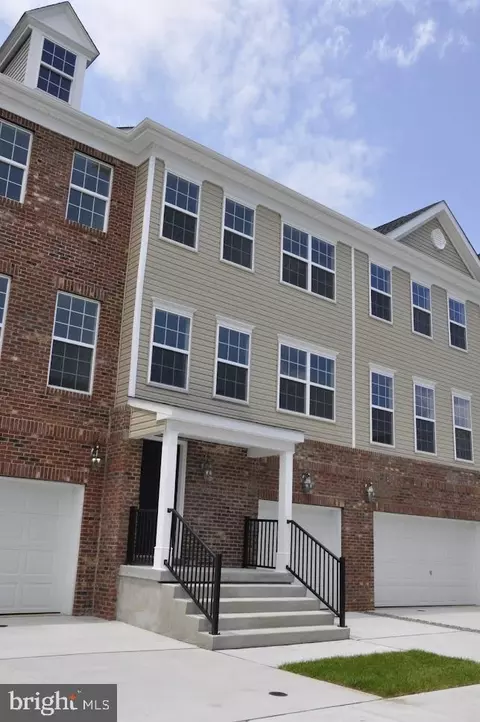 165 Creekside Way, Burlington, NJ 08016