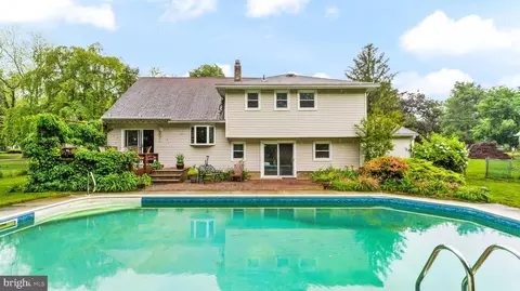 6 Arbor Rd, Cinnaminson, NJ 08077 photo 2