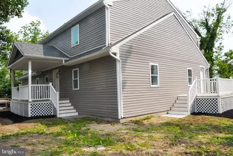 710 Kossuth St, Riverside, NJ 08075
