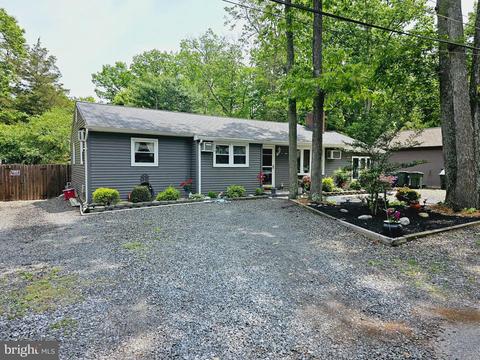 135 Wahwahtaysee Trl, Medford, NJ 08055