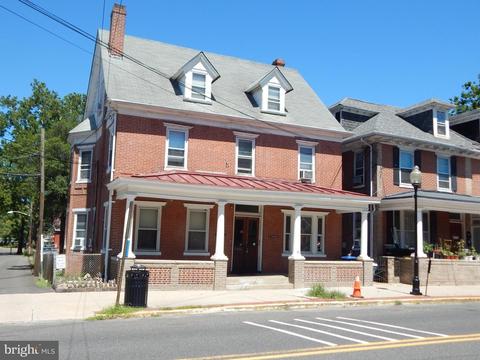 11 Washington St, Mount Holly, NJ 08060