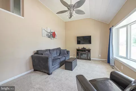 502 Ithaca Ave, Delran, NJ 08075 photo 6