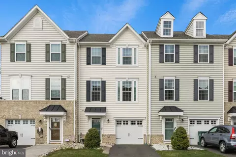 15 Ella Ln, Eastampton, NJ 08060