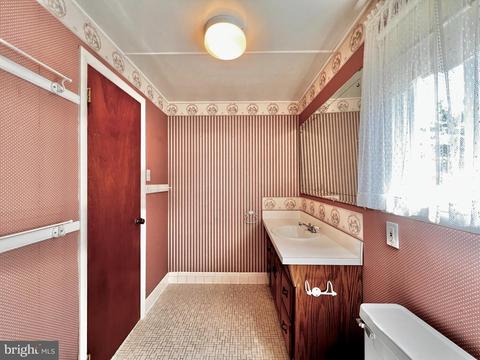 60 Cornell Dr, Delran, NJ 08075 photo 20