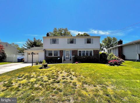 60 Cornell Dr, Delran, NJ 08075