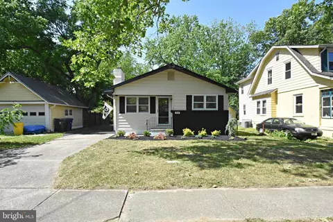 628 Lippincott Ave, Riverton, NJ 08077