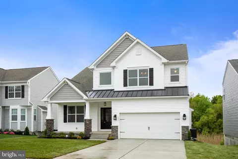 3 Birch Ct, Wrightstown, NJ 08562
