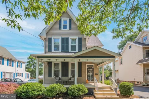 413 Elm Ave, Riverton, NJ 08077