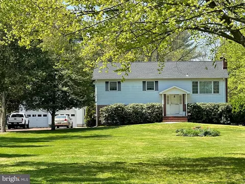 1269 Jacksonville Smithville Rd, Bordentown, NJ 08505