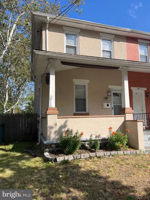 120 W Washington St, Riverside, NJ 08075