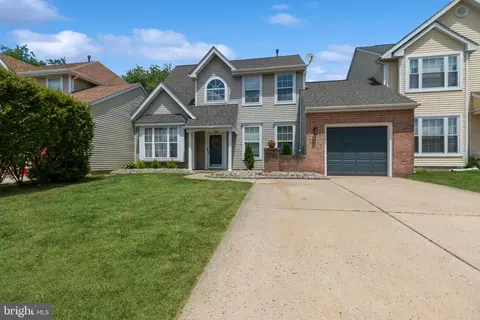 25 Meadowbrook Dr, Westampton, NJ 08060