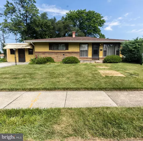 25 Lamont Rd, Burlington, NJ 08016