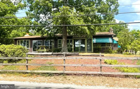 11 Sage St, Browns Mills, NJ 08015