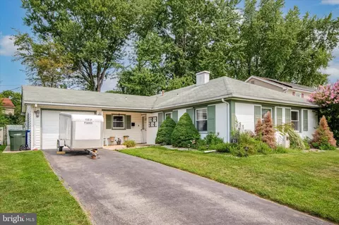 21 Marblestone Ln, Willingboro, NJ 08046