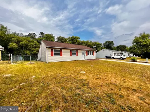 205 Coville Dr, Browns Mills, NJ 08015