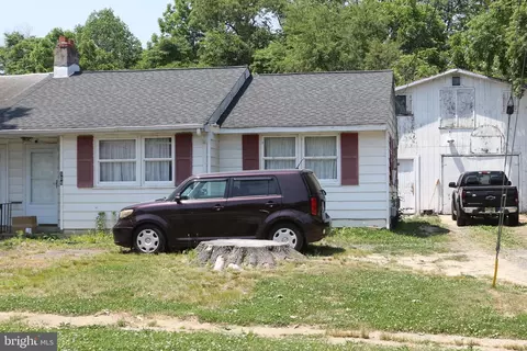 106 Lemmon Ave, Pemberton, NJ 08068