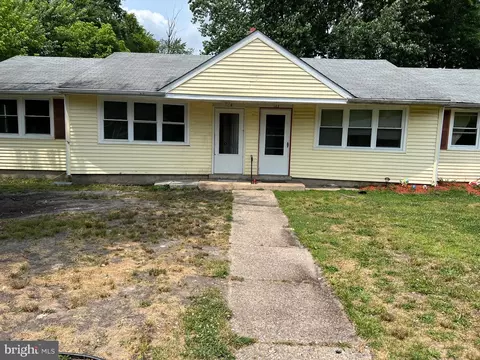 146-148 Kinsley Rd, Pemberton, NJ 08068
