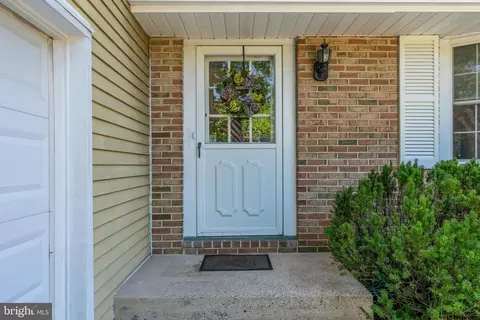 657 Cornwallis Dr, Mount Laurel, NJ 08054 photo 4