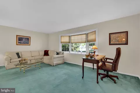 657 Cornwallis Dr, Mount Laurel, NJ 08054 photo 11