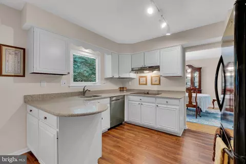 657 Cornwallis Dr, Mount Laurel, NJ 08054 photo 17