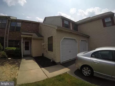 428 Willow Turn # b, Mount Laurel, NJ 08054