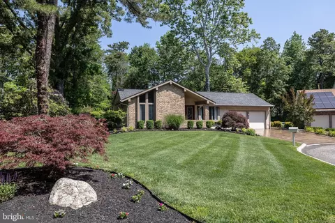 13 Dartmouth Ct, Evesham, NJ 08053