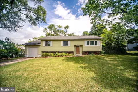 612 Concord Dr, Browns Mills, NJ 08015